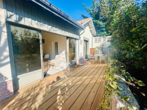 Apt 2-4pers/6'piedplage/terrasse/parking